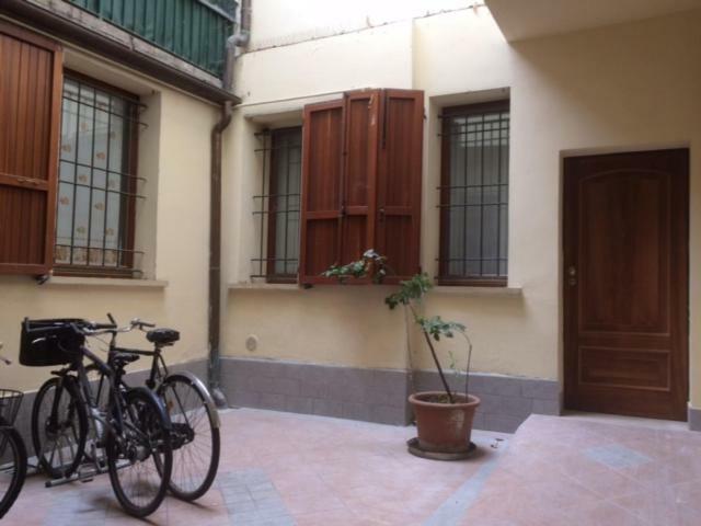 Suite Del Borgo - Affittacamere - Guest House Bolonia Zewnętrze zdjęcie