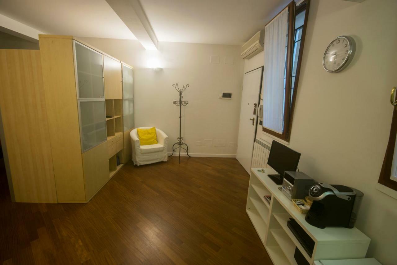 Suite Del Borgo - Affittacamere - Guest House Bolonia Zewnętrze zdjęcie