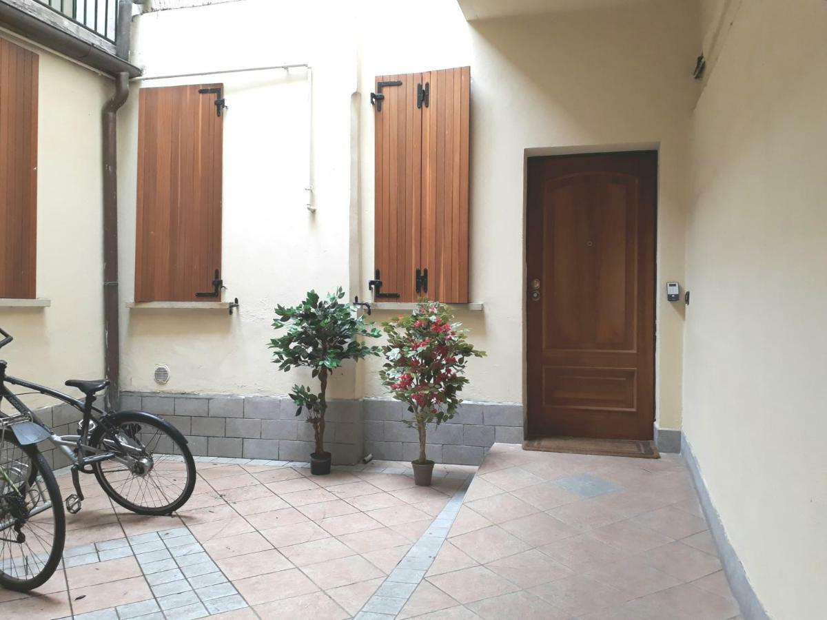Suite Del Borgo - Affittacamere - Guest House Bolonia Zewnętrze zdjęcie