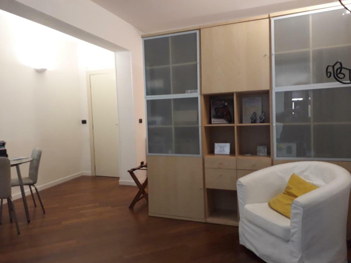 Suite Del Borgo - Affittacamere - Guest House Bolonia Zewnętrze zdjęcie